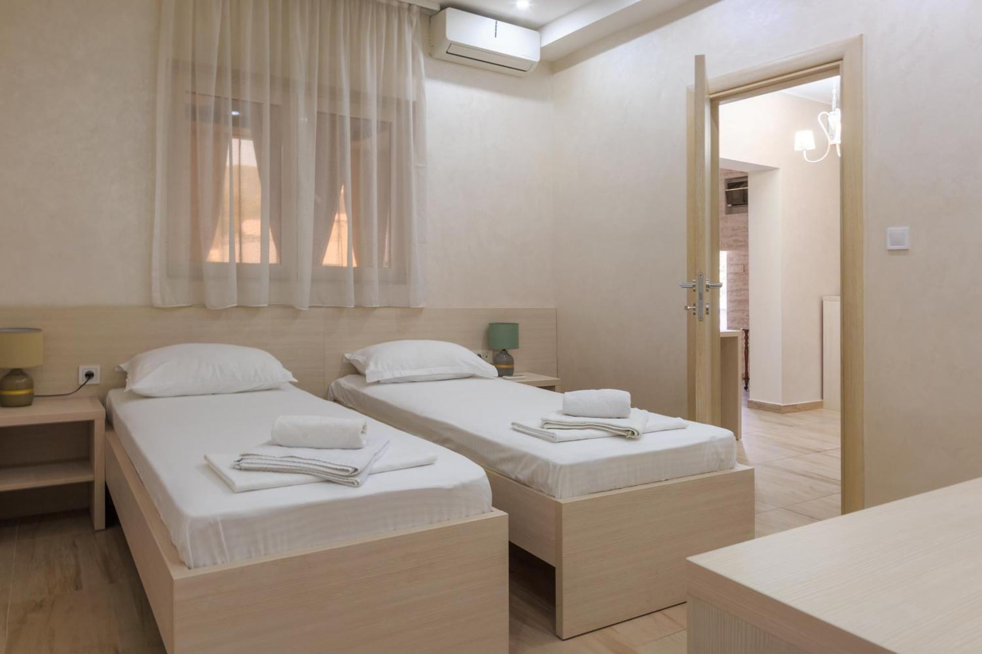 Hotel Maksim Херцег-Нови Экстерьер фото